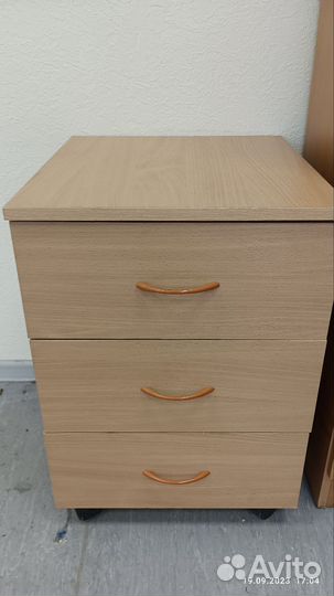 Тумба выкатная