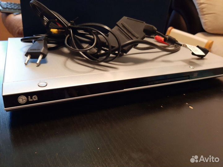 DVD плеер LD DV656X