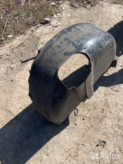 Подкрылок Skoda Rapid