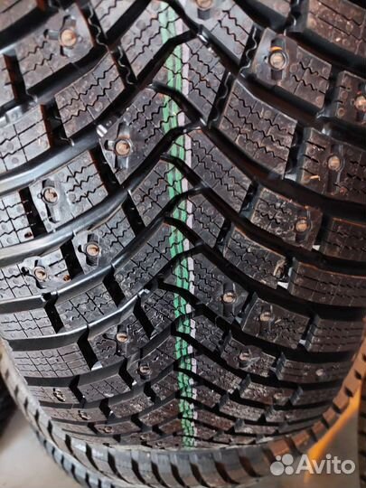 Continental IceContact 3 215/55 R17 98T