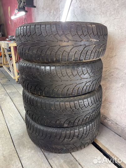 Nokian Tyres Hakkapeliitta 5 235/60 R18