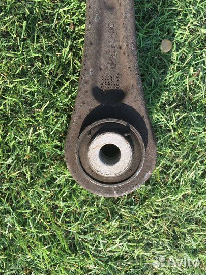 Рычаг передний нижний правый на Мерседес E-class 2