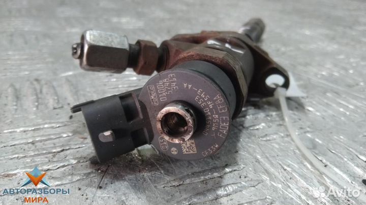 Форсунка Ford Focus 2 рест. 2010 0445110353