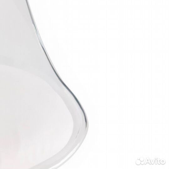 Стул c монолитным сиденьем из пластика и экокожи