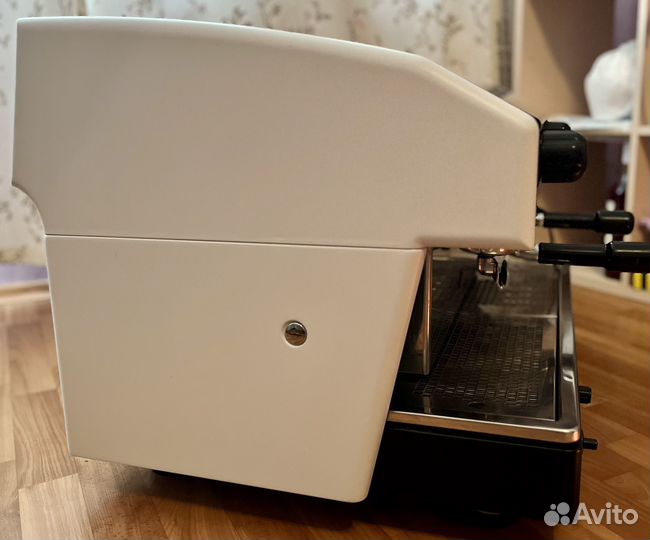 Кофемашина рожковая Итальянская Wega