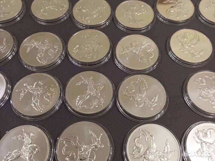 Серебряная монета Победоносец 2023 проба 999