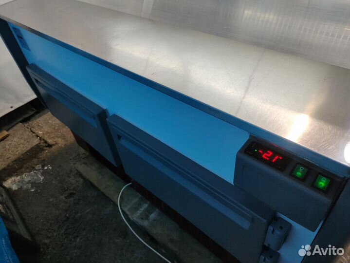 Холодильная витрина