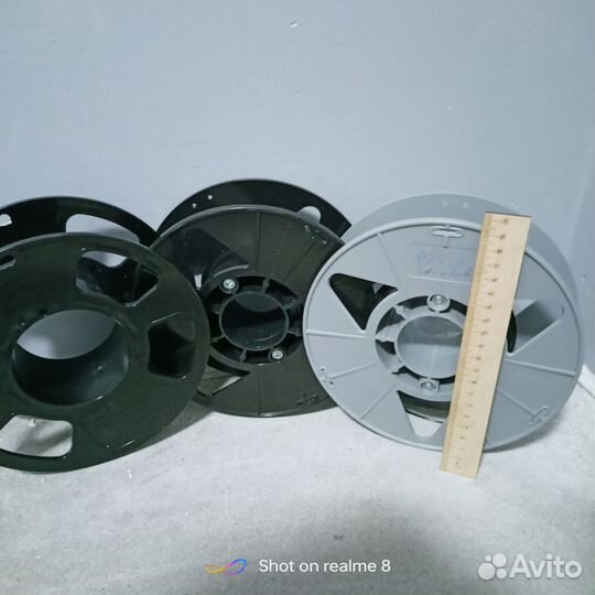 Катушка пластиковая