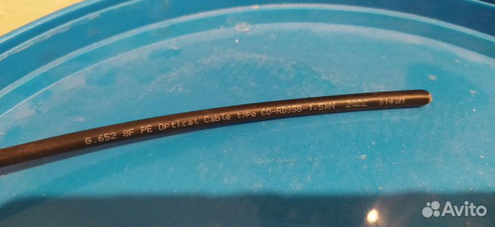 Волоконно-оптический кабель