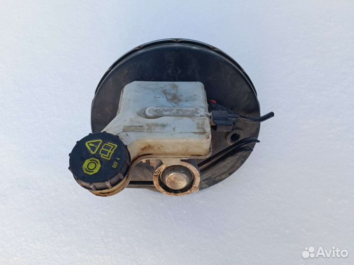 Вакуумный усилитель тормозов Volvo V50 S40