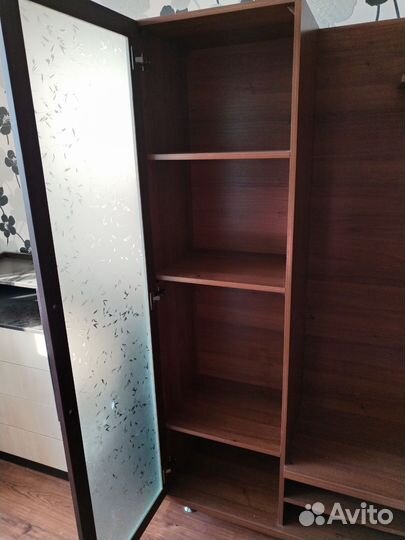 Стенка под телевизор с полками и шкафом