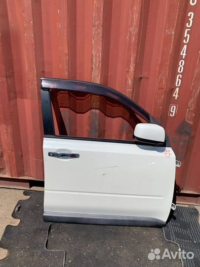 Передняя правая дверь Ниссан Икстрейл T31