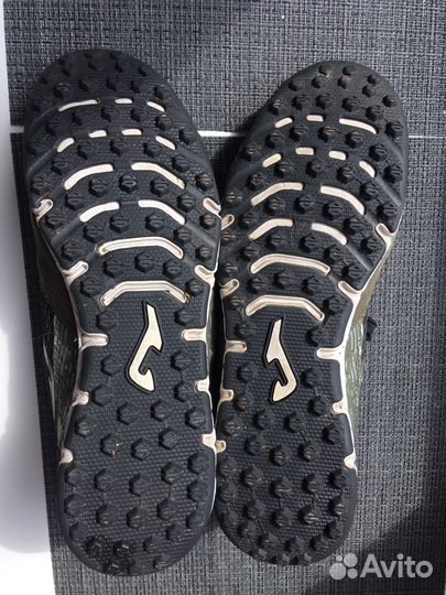 Футбольные шиповки Joma