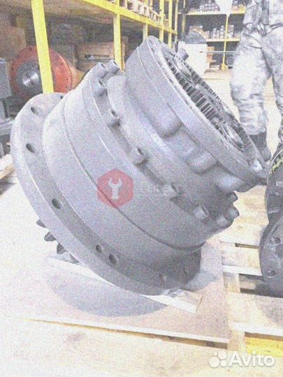 Редуктор поворота Doosan S300LC-5