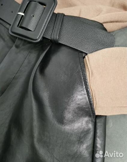 Кожаные шорты 42