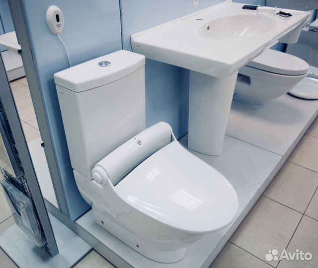 Стульчак на сиденье vip-wc робот сенсорная диспенс