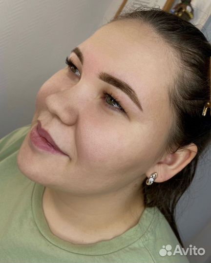 Оформление бровей