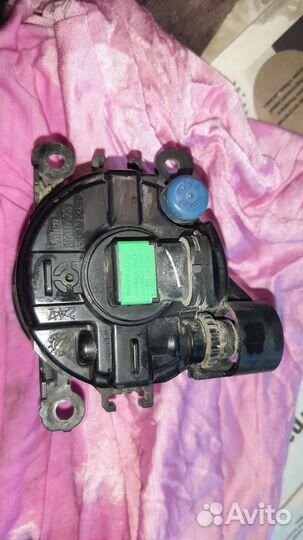 Фара правая птф. На лендровер фрилендер 2