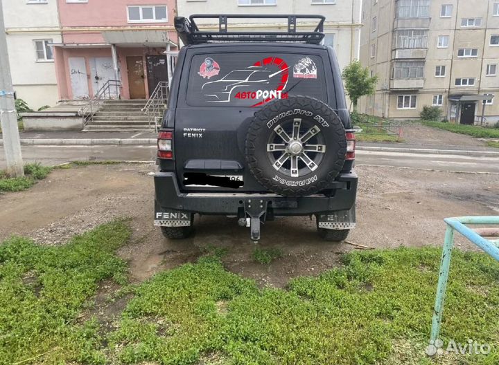 Фаркоп УАЗ универсальный под квадрат на 2т