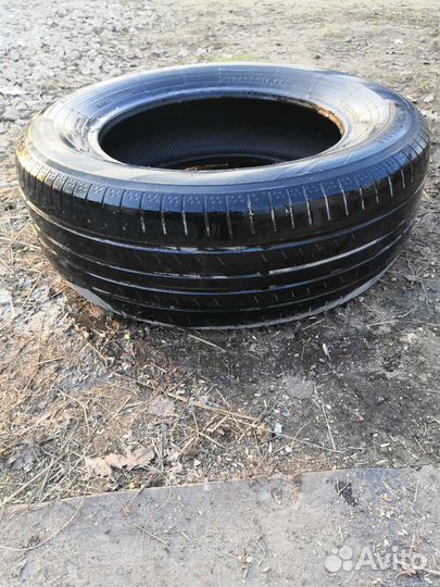 Yokohama BluEarth AE01 215/65 R16