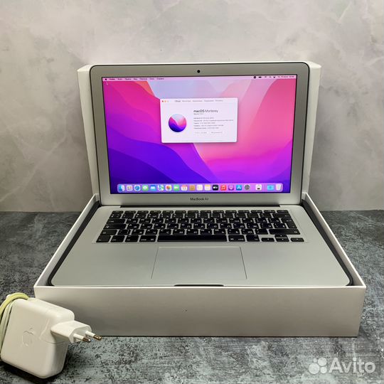 Макбук Air 13 дюймов 2017 i5