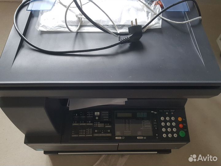 Принтер лазерный Kyocera Ecosys P2335d taskalfa180