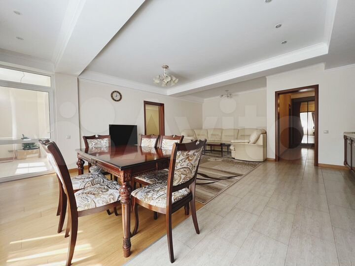 2-к. квартира, 75 м², 3/7 эт.