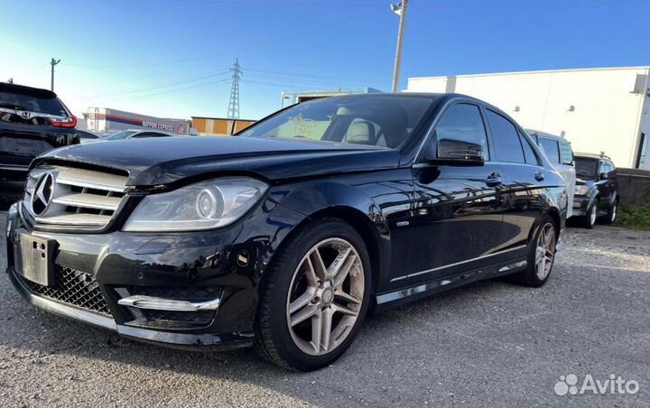 Разборка Mercedes w204