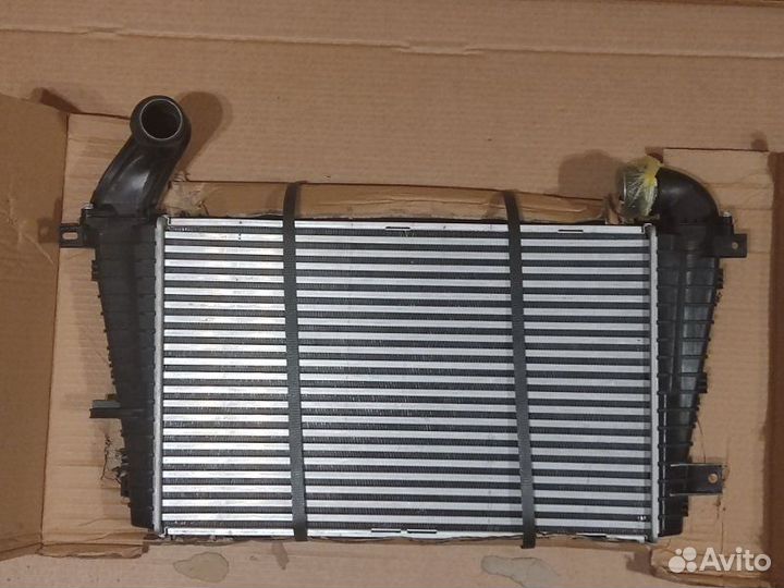 Интеркулер Opel Astra H H 2004-2012