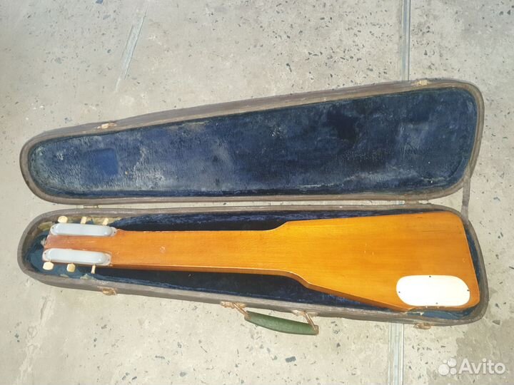 Гавайская электрогитара СССР