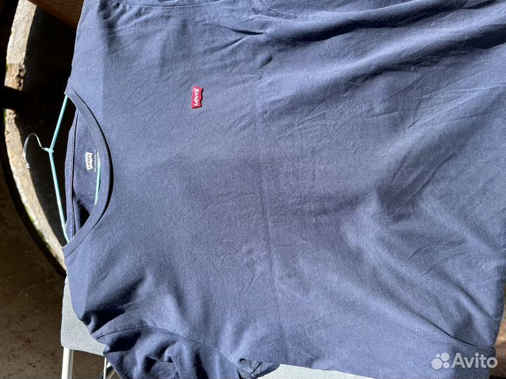 Футболка levis