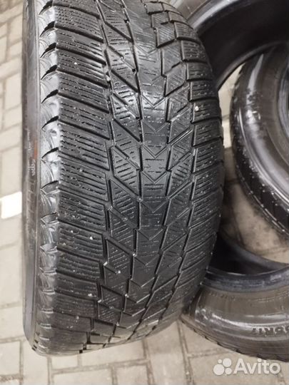 Nexen Winguard Ice Plus 235/55 R17