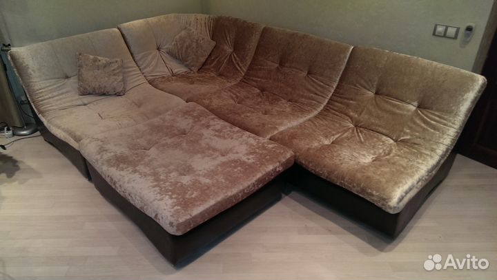 Модульный диван 