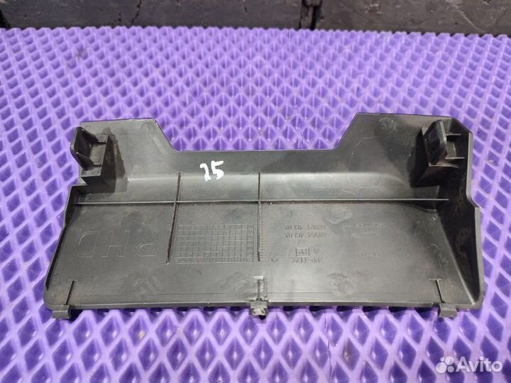 Накладка на торпедо Nissan X-Trail NT32-027253