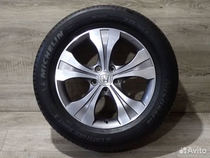 Комплект оригинальных колес R18 Honda CR-V 4 лето