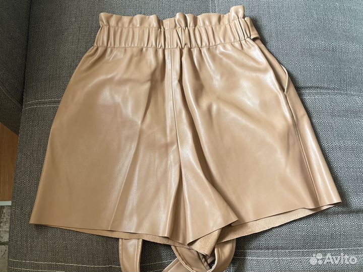 Шорты кожаные Zara