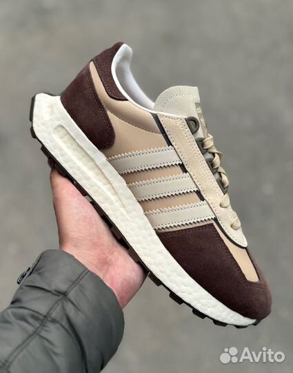 9.5 US. Adidas Originals Retropy E5. Оригинал