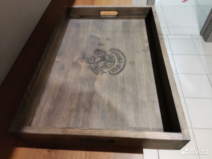 Поднос деревянный