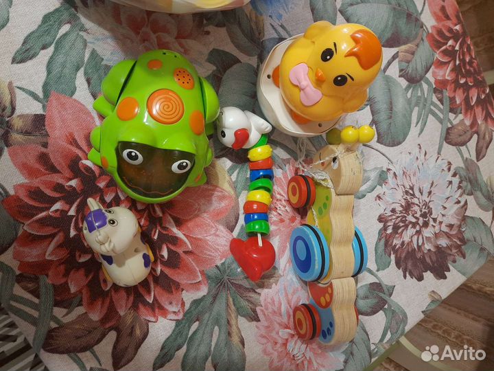 Развивающие игрушки