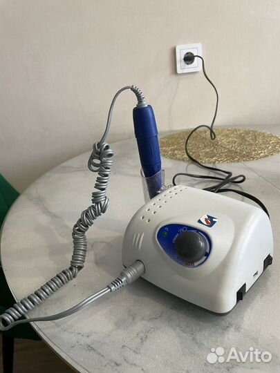 Аппарат для маникюра strong 210