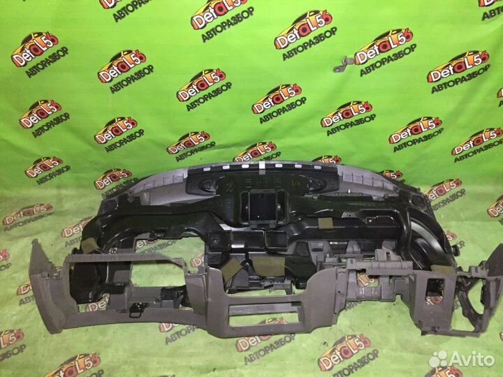 Панель торпеда Honda Civic 8