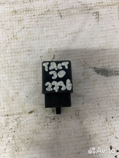 Реле стартера Honda Tact AF-30 / 31 AF24E