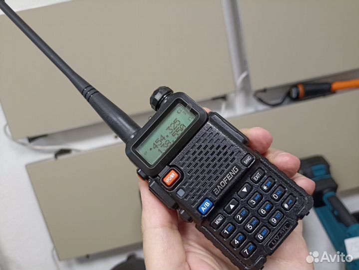 Рация baofeng uv 5r