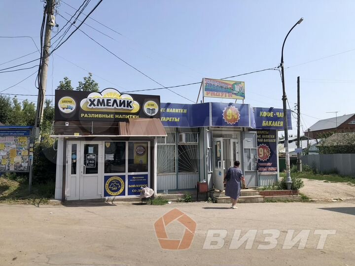 Торговое помещение возле остановки