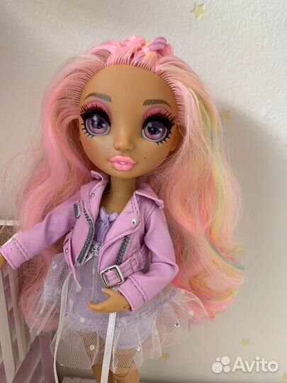 Rainbow high / luvabella