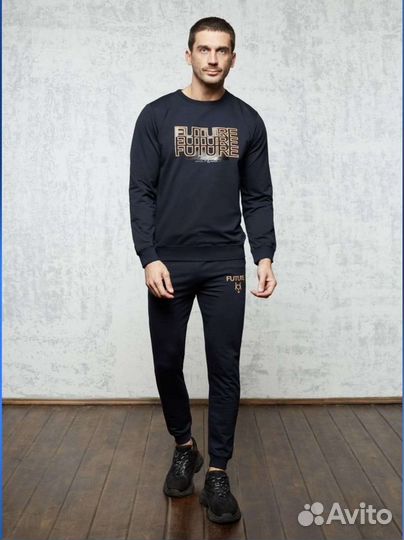 Мужской спортивный костюм новый размер 50-52