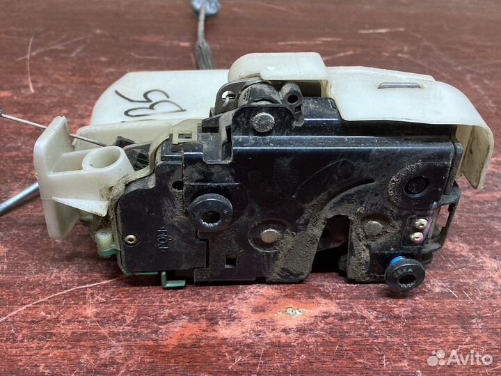 Правый передний замок фольксваген пассат б5
