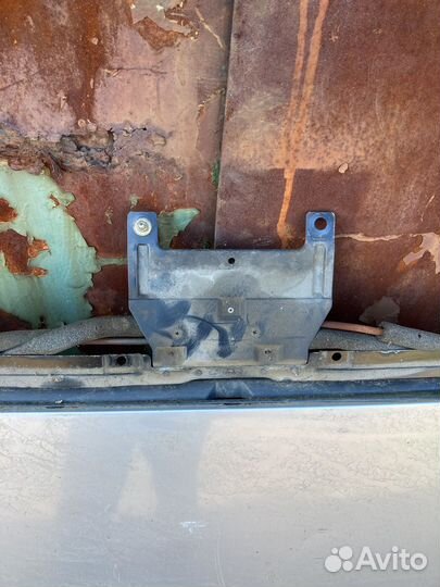 Люк ауди 100 с4