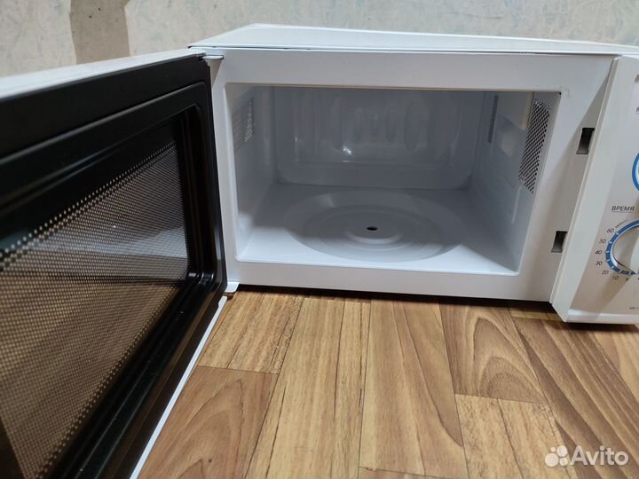 Микроволновая печь