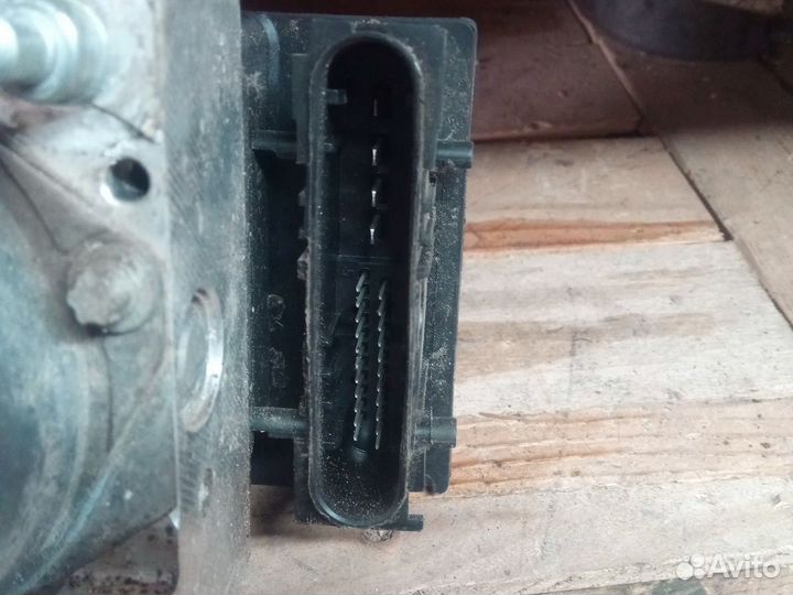 Блок абс ниссан теана J32